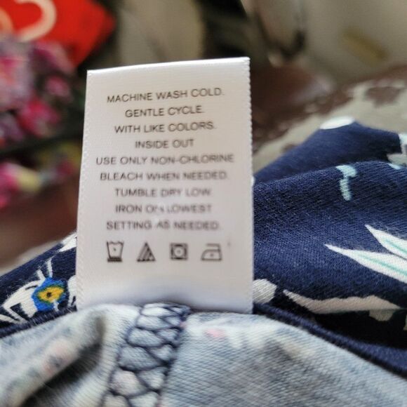 NEW 3X Liz Claiborne Sleepwear Woman's PJ Top Navy Floral stretchy Pocket NWT - Picture 8 of 8